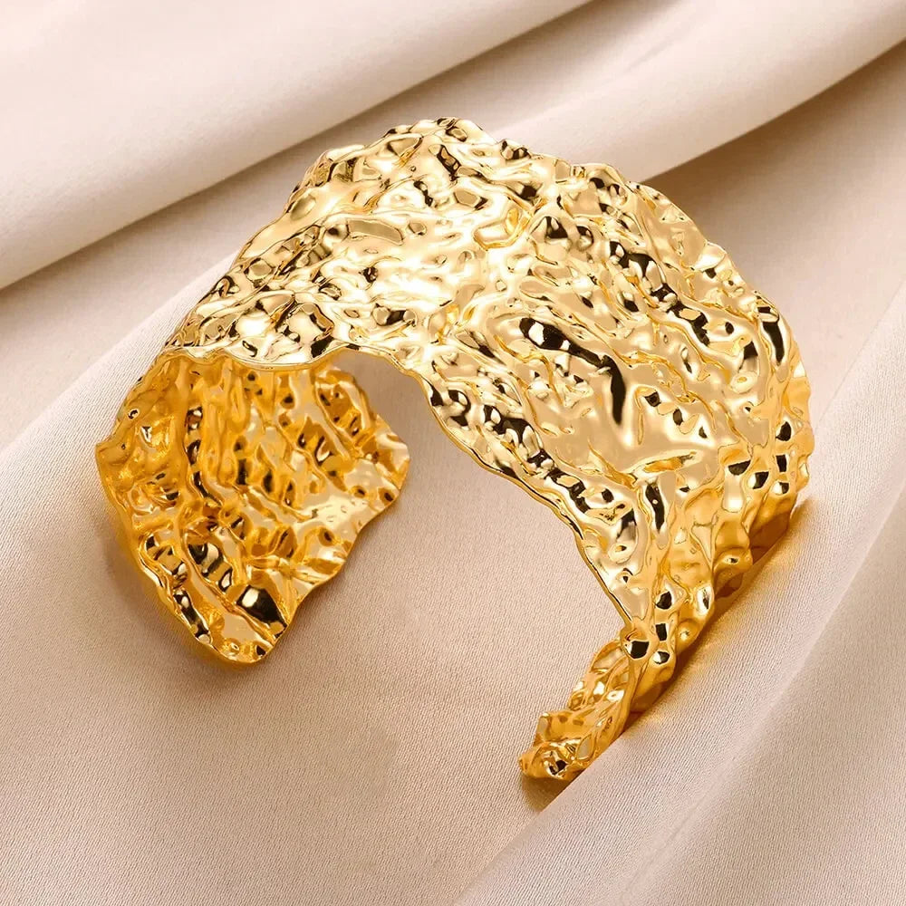 Classic Wrinkle Texture Openning Bangle Bracelet