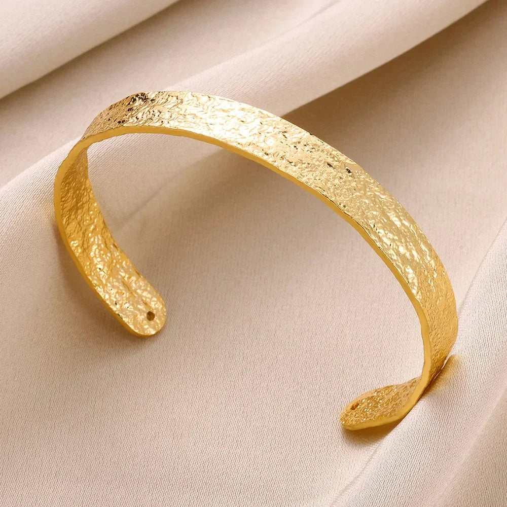 Classic Wrinkle Texture Openning Bangle Bracelet