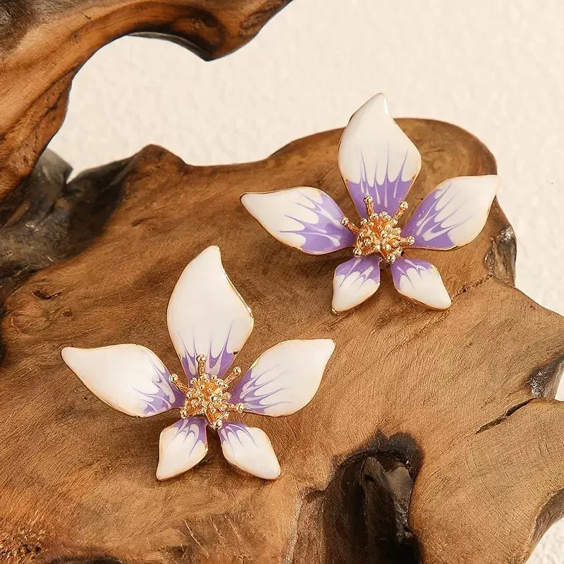 1Pair New Drip Oil Flower Earrings  for Women Elegant Retro Design Jewelry Fashion Statement Earrings For Women Daily Wear