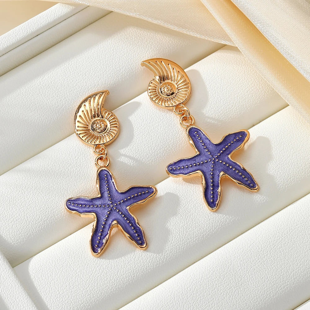 1 Pair of Chic Golden Starfish and Shell Earrings for Girls - Retro Style Stainless Steel Earrings, Ideal for Beach Vacation, Beach Earrings