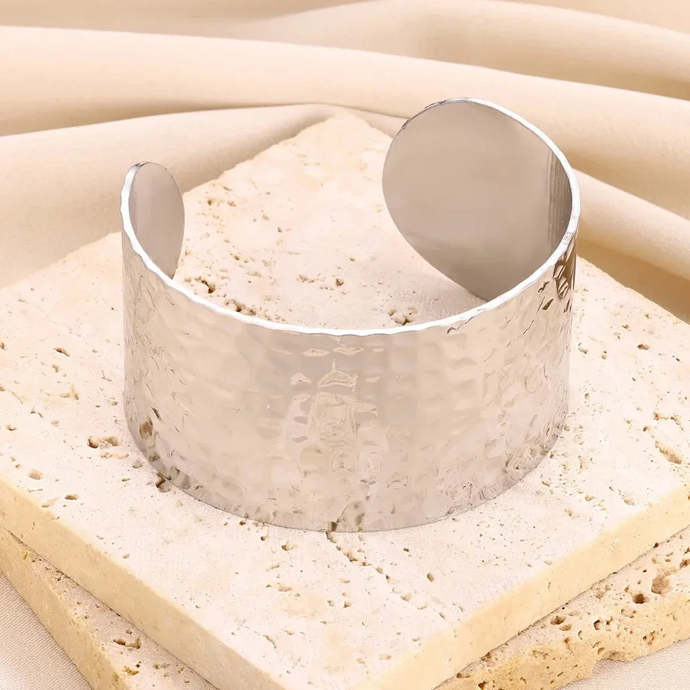Classic Wrinkle Texture Openning Bangle Bracelet