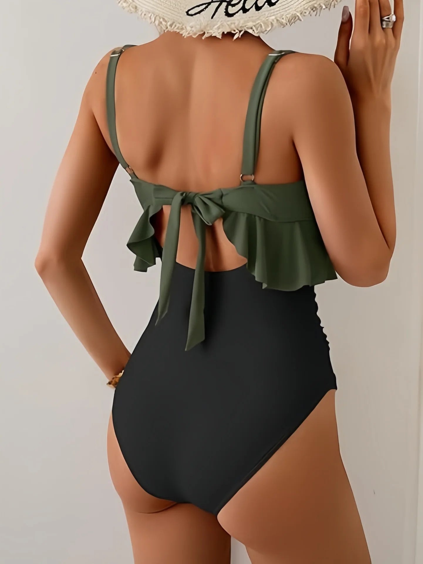 U-Neck Swimwear