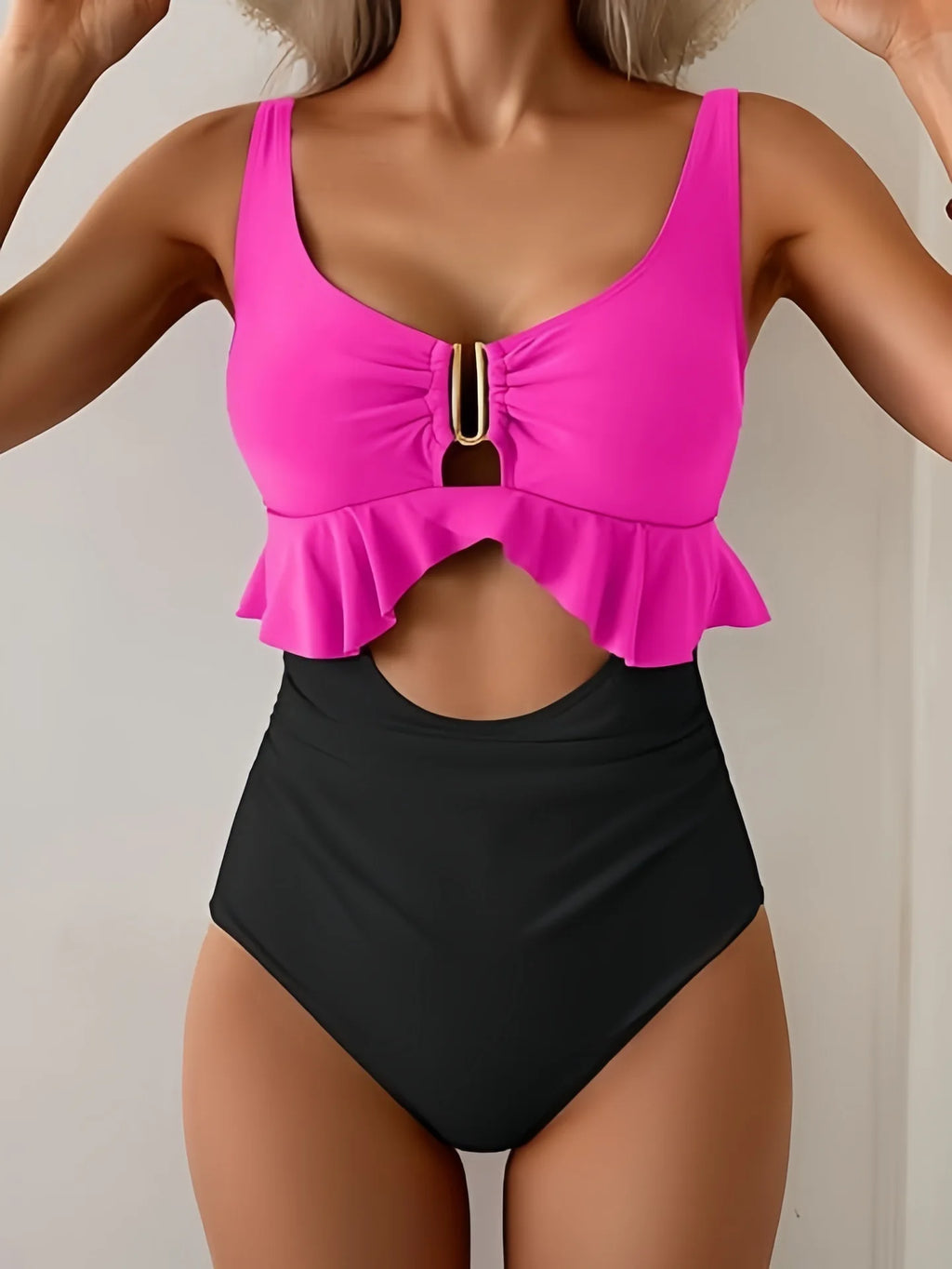 U-Neck Swimwear