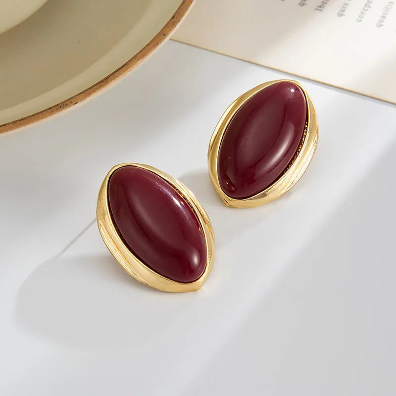 Vintage Resin Acrylic Oval Stud Earrings for Women Trendy Gold Color Geometric Earrings Fashion Jewelry Accessories Gift