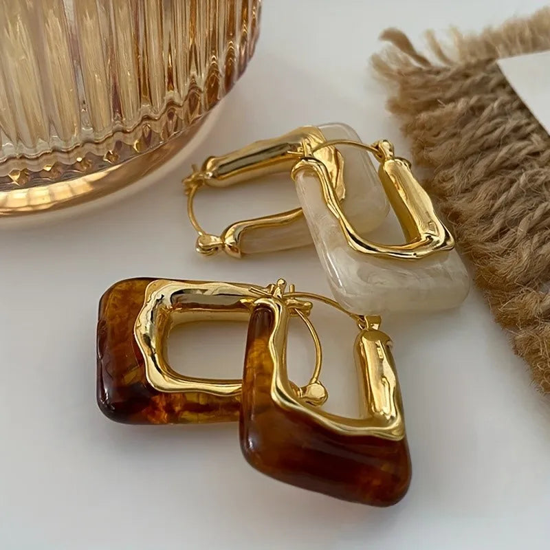 Elegant Vintage U-Shaped Hoop Earrings