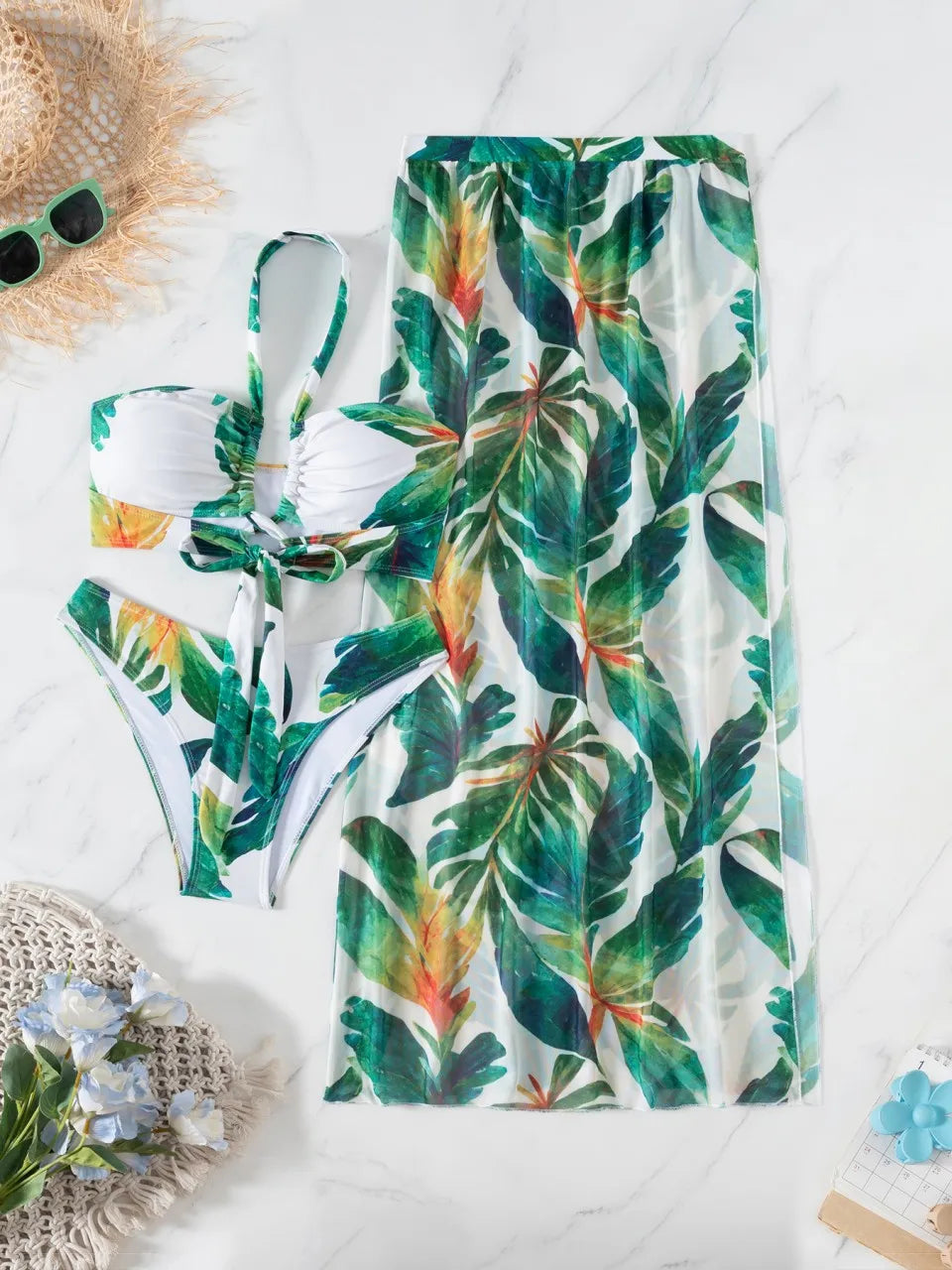 Hot Pulse 3 Pieces Halter Bikinis