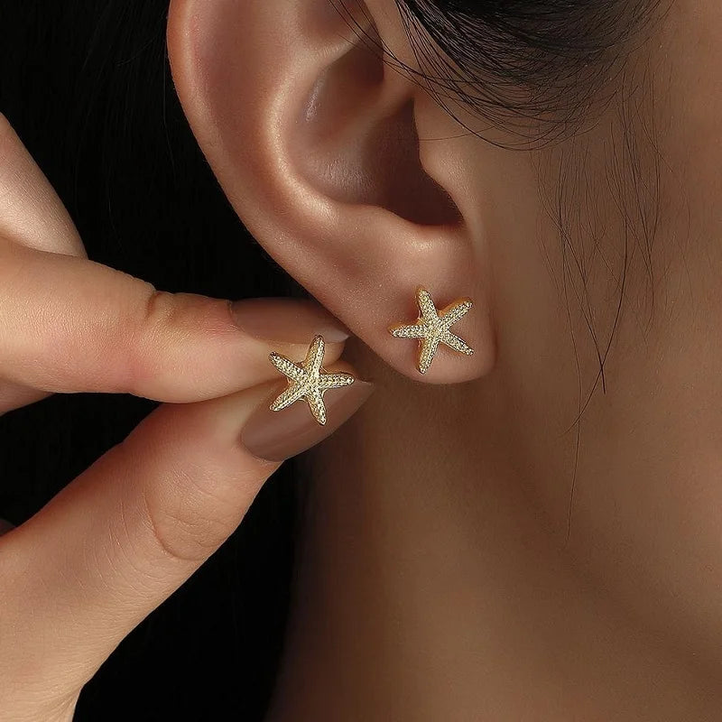 Vintage Gold Color Starfish Stud Earrings For Women Punk Metal Star Shaped Geometric Earrings Beach Vacation Jewelry Gift