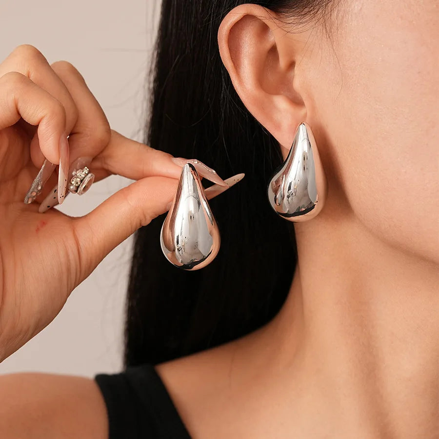 Geometric Irregular Pearl Earrings