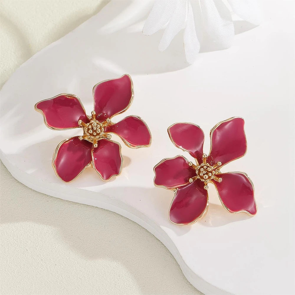 1Pair New Drip Oil Flower Earrings  for Women Elegant Retro Design Jewelry Fashion Statement Earrings For Women Daily Wear