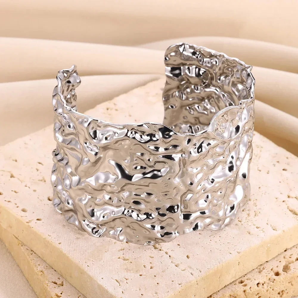 Classic Wrinkle Texture Openning Bangle Bracelet