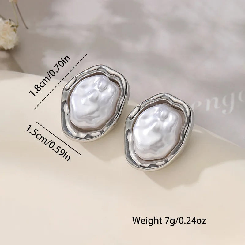 Geometric Irregular Pearl Earrings