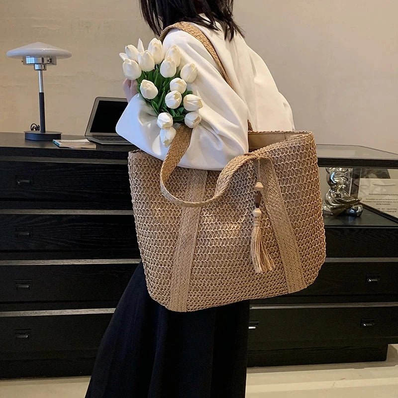 Straw Weave Tote Bag