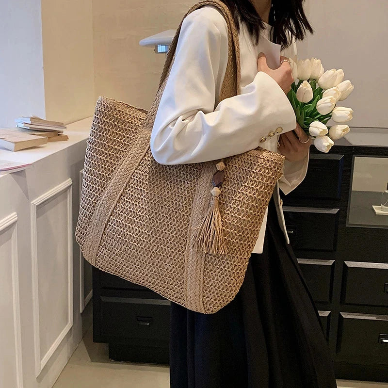 Straw Weave Tote Bag