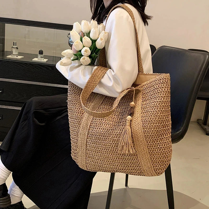 Straw Weave Tote Bag