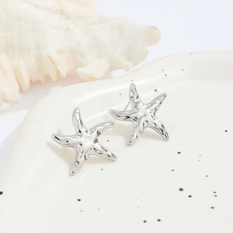 Vintage Gold Color Starfish Stud Earrings For Women Punk Metal Star Shaped Geometric Earrings Beach Vacation Jewelry Gift