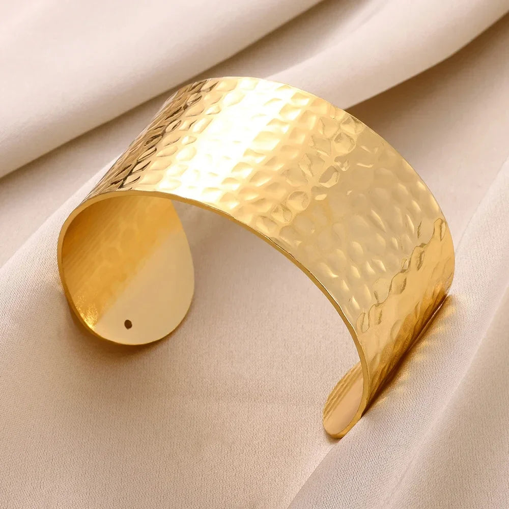 Classic Wrinkle Texture Openning Bangle Bracelet